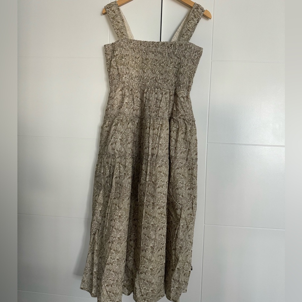 Cream/brown floral tank midi dress with pockets. NWT, stretchy.